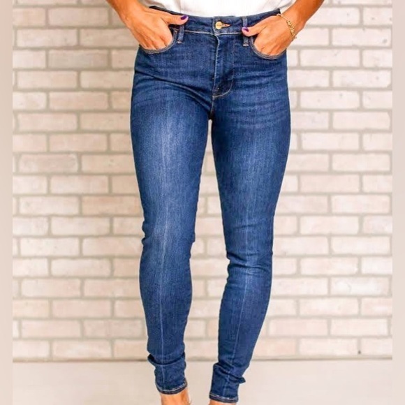 Frame Le One Skinny Mid Ride Jeans, Size 2 - Picture 1 of 15